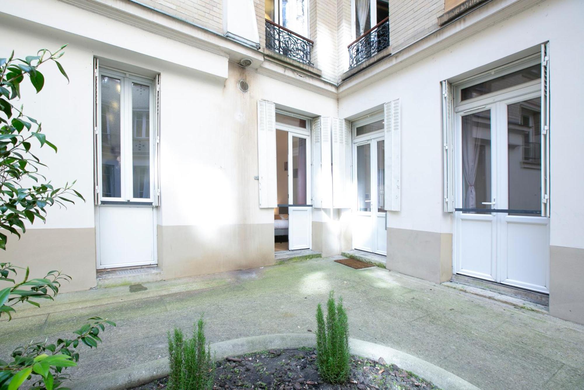 Warm 2 Bedrooms Apartement - C38 Paris Dış mekan fotoğraf