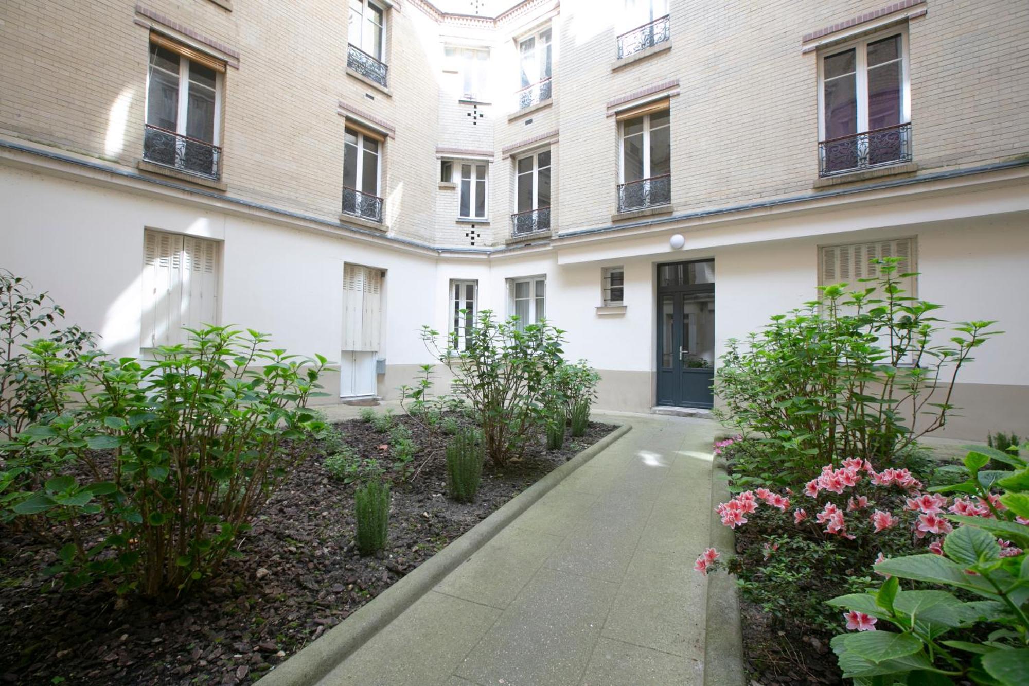 Warm 2 Bedrooms Apartement - C38 Paris Dış mekan fotoğraf